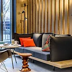 Ibis Hotel